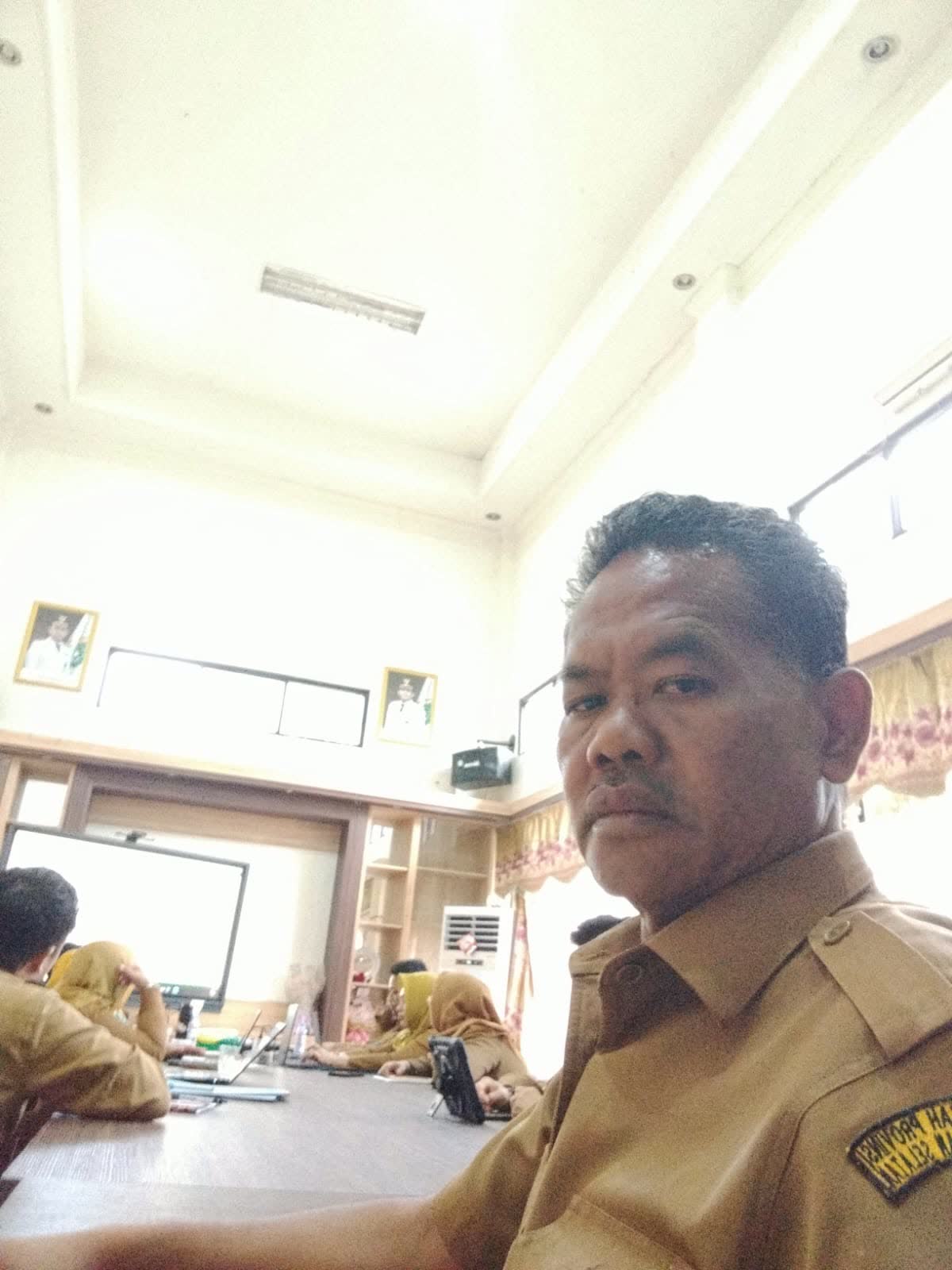 Doddy Iskandar, S.KM